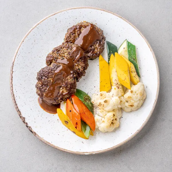 Mediterranean Pulled Beef Burger Bowl with Veggies